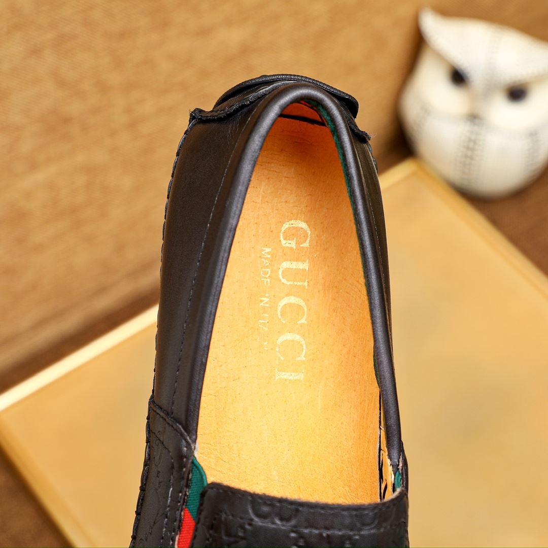 Gucci Low Shoes